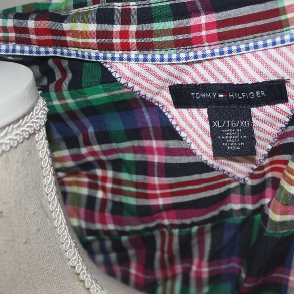 Tommy Hilfiger Plaid Button Down XL Shirt - Picture 2 of 8